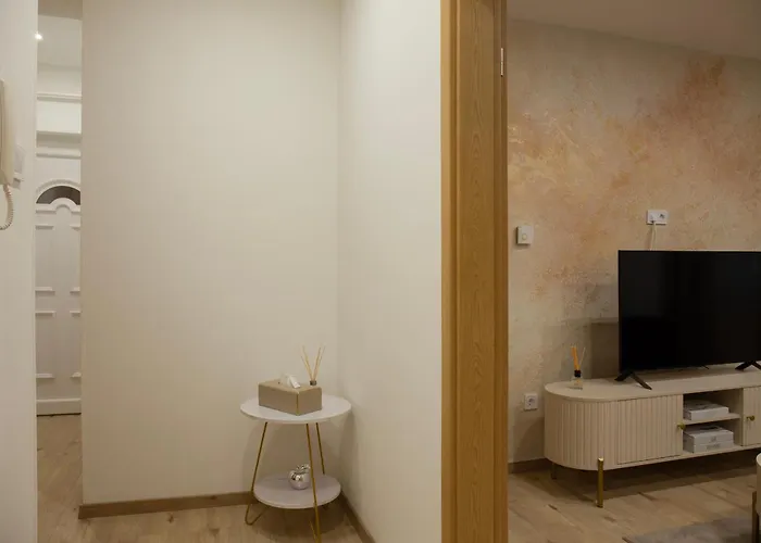 Luxus * Nyíregyháza